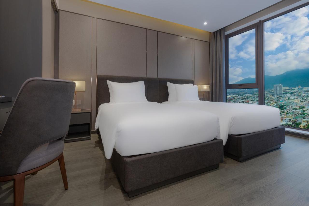 Le Sands Oceanfront Danang Hotel Exterior foto