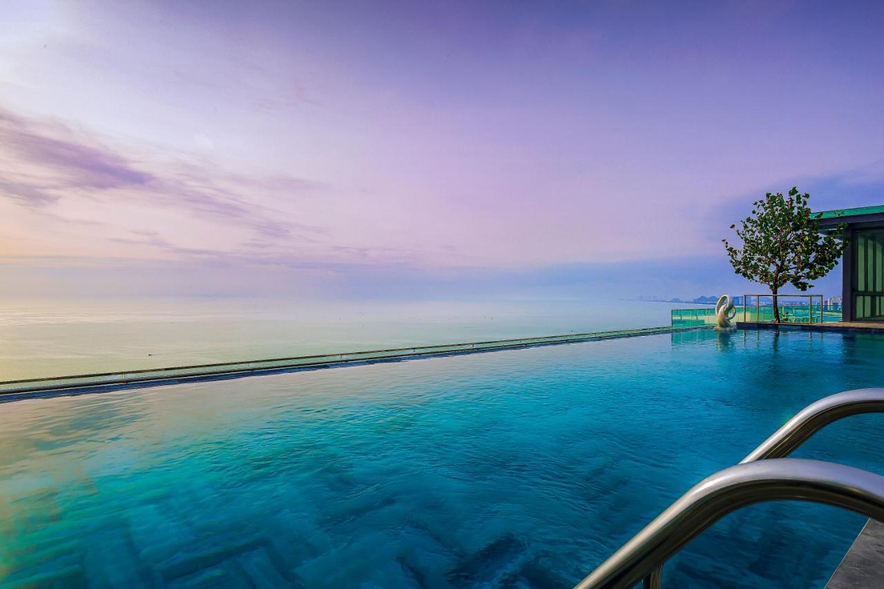 Le Sands Oceanfront Danang Hotel Exterior foto