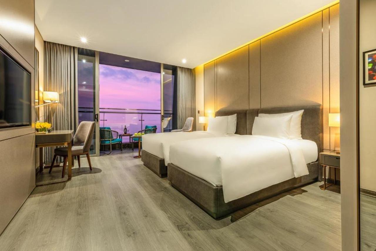 Le Sands Oceanfront Danang Hotel Exterior foto